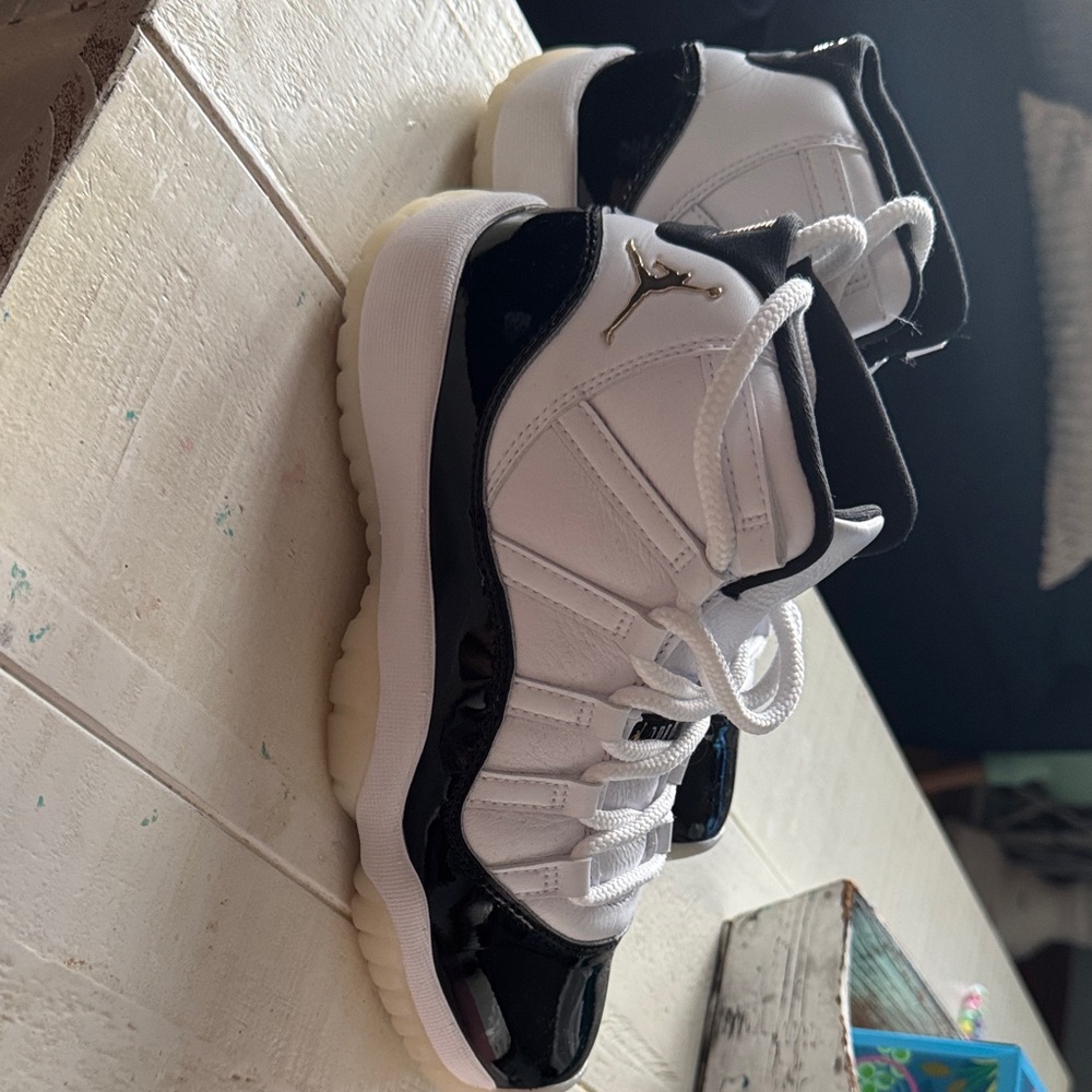 Jordan Kids' Sneakers in Black and White